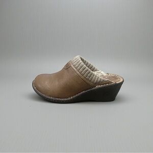 UGG 1937 Gael Chestnut LeatherShearling Wedge Clogs Mules Shoes Women's Size 8